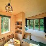 Glamping And Slow : Eco-responsible Tiny House *
