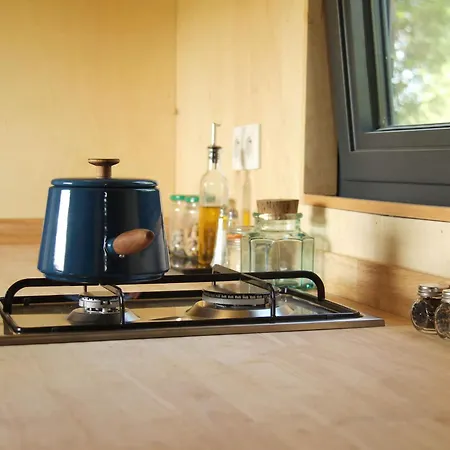 And Slow : Eco-responsible Tiny House Lüks kamp alanı Pietrain