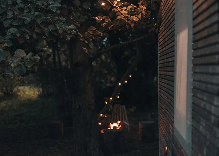 And Slow : Eco-responsible Tiny House Luxe tent Pietrain